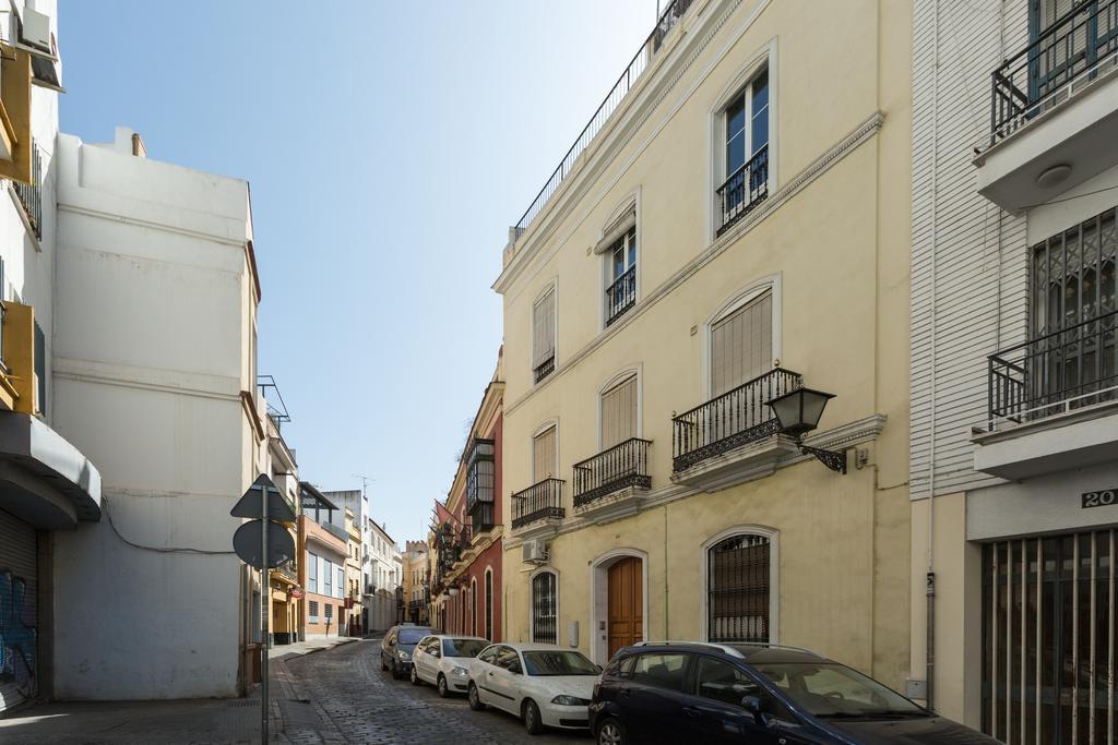 Apartamentos Diaber Gerona 22 Sevilla Exterior foto